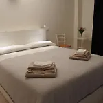 Tiburtina Suites, Gasthof Rom