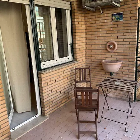 Tiburtina Suites, Gæstehus Rom