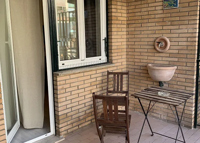 Pensión Tiburtina Suites, 3*