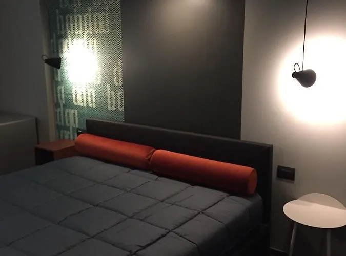 Pensión Tiburtina Suites, Roma